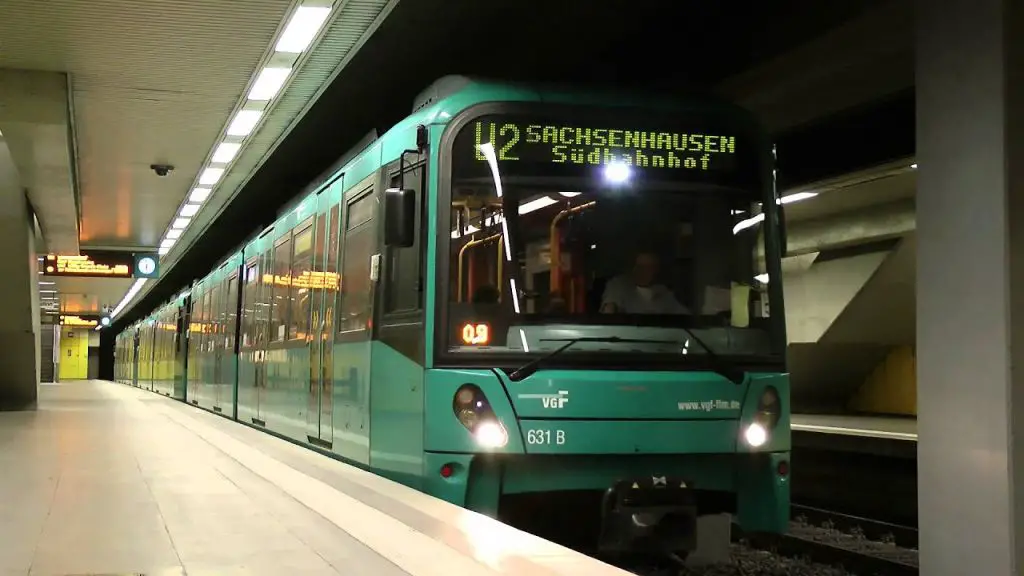 ubahn frankfurt duitsland treinen